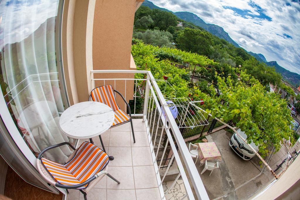 Apartments Vila Masha Petrovac Luaran gambar