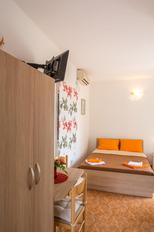 Apartments Vila Masha Petrovac Luaran gambar