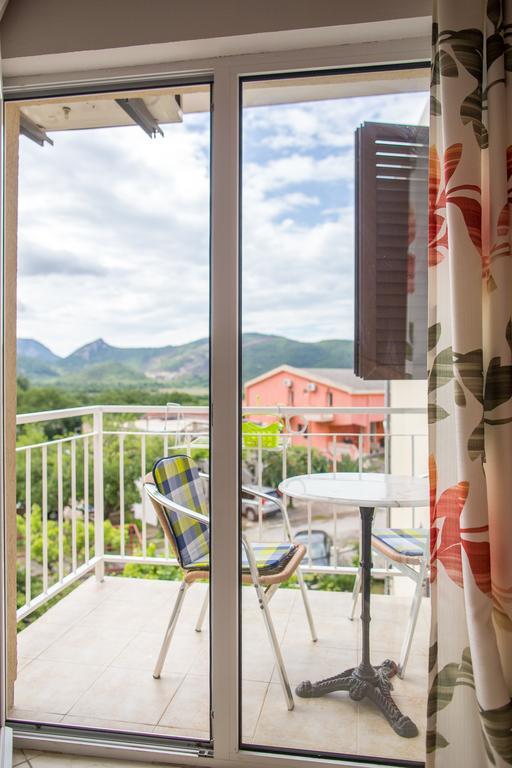 Apartments Vila Masha Petrovac Luaran gambar