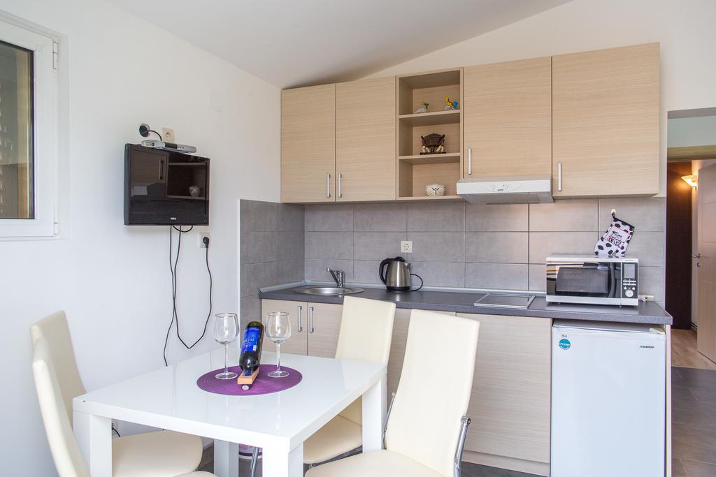 Apartments Vila Masha Petrovac Luaran gambar