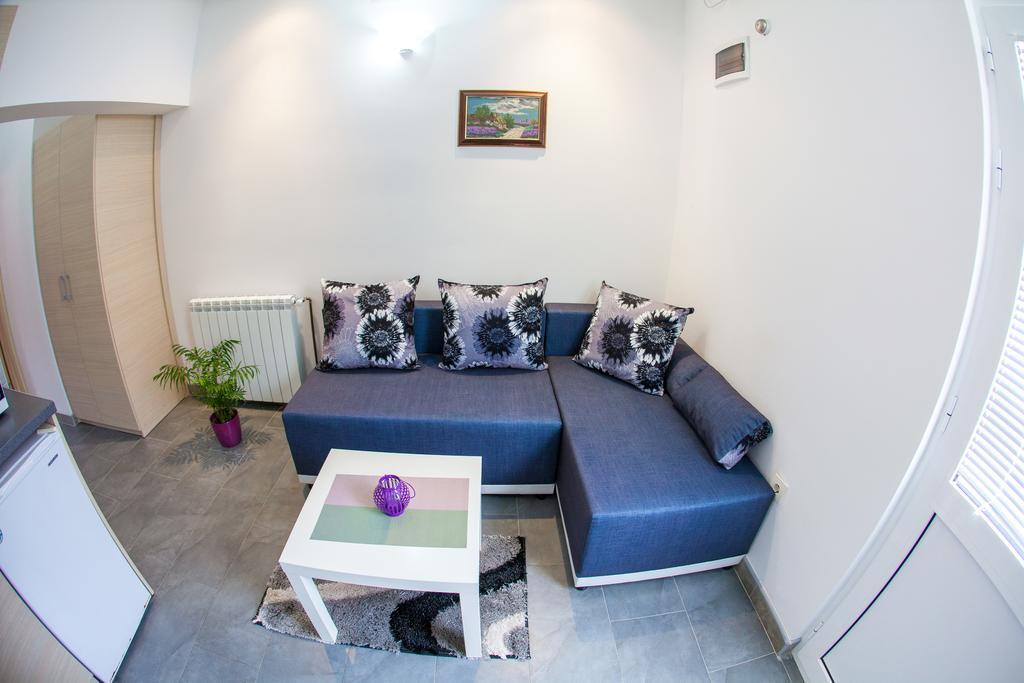 Apartments Vila Masha Petrovac Luaran gambar
