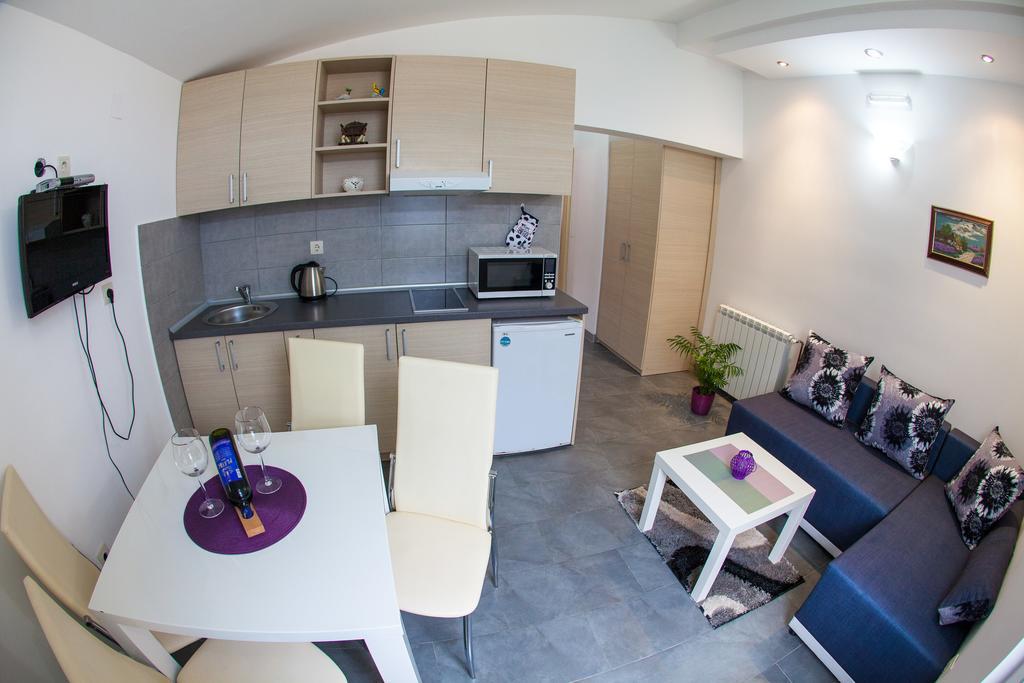 Apartments Vila Masha Petrovac Luaran gambar